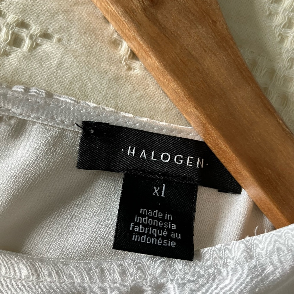 HALOGEN White Subtle Metallic High Neck Tank Blouse Size XL - Picture 9 of 10